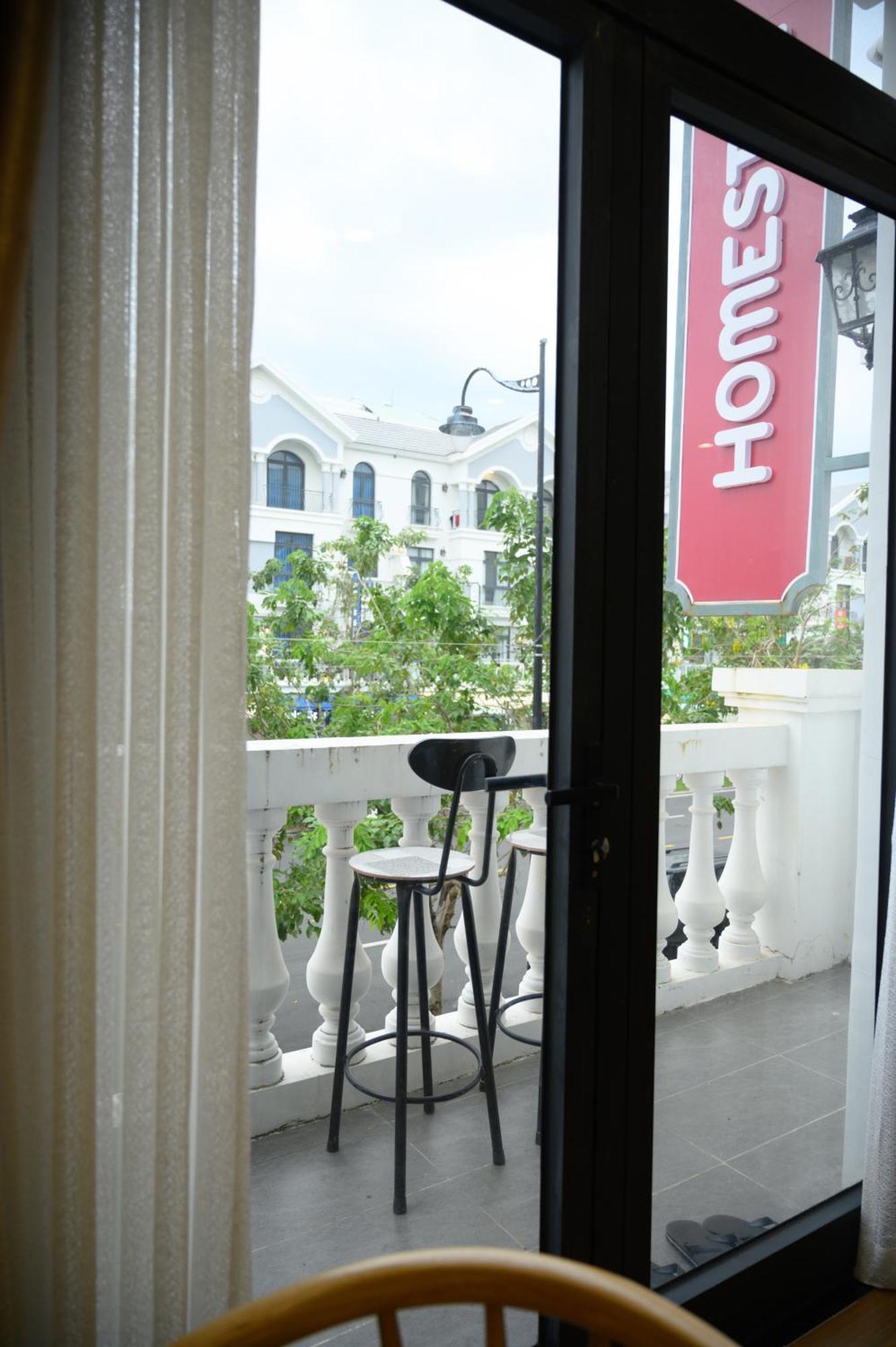 Aqua Vista Phu Quoc Aparthotel Exterior photo